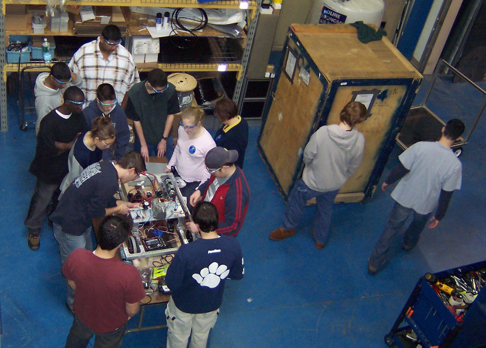 overhead shop